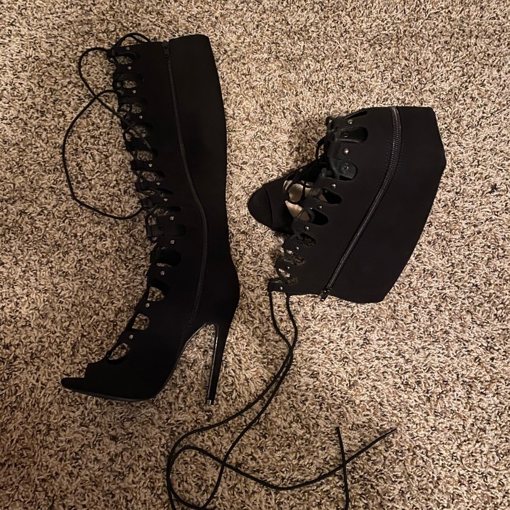 Black heels